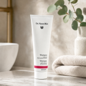Dr. Hauschka Shampoo Šampon za vse vrste las 150 ml