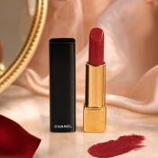 Chanel Rouge Allure Intense Long-Wear Lip Colour rtěnka 99 Pirate 3,5 g