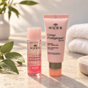 Nuxe Creme Prodigieuse Boost komplet za nego kože Multi Correction Gel Cream + Very Rose 3-in-1 Soothing Micellar Water 40 ml + 40 ml