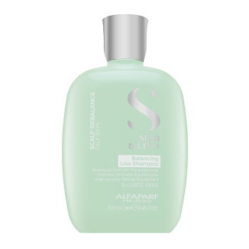 Alfaparf Milano Semi Di Lino Scalp Rebalance Balancing Low Shampoo reinigende shampoo voor vette hoofdhuid 250 ml