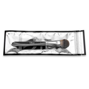 Dior (Christian Dior) Backstage Light Coverage Fluid Foundation Brush pensulă pentru make-up lichid No. 11