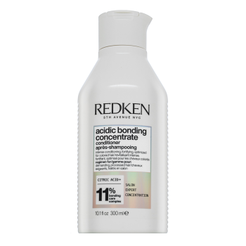 Redken Acidic Bonding Concentrate Conditioner učvršćujući regenerator za kosu pre farbené, chemicky ošetrené a zosvetlené vlasy 300 ml