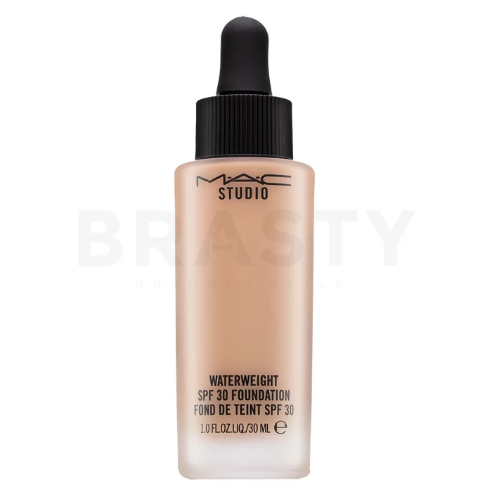 MAC Studio Waterweight Foundation vloeibare make-up NW22 30 ml