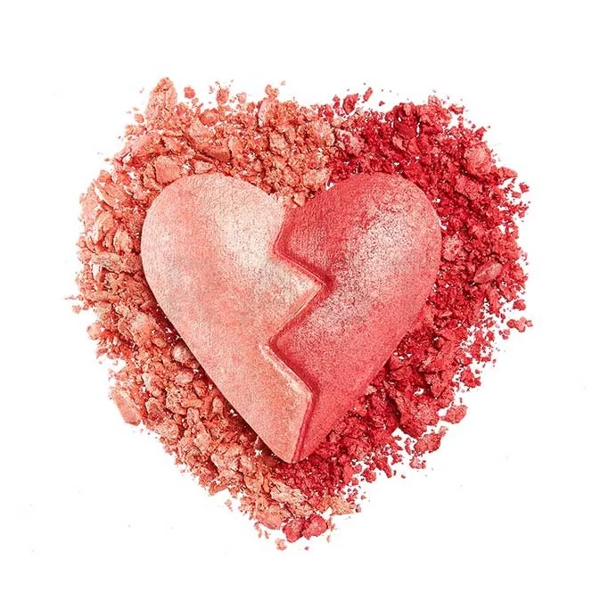 I Heart Revolution Heartbreakers Shimmer Blush púderes arcpír Strong 10 g