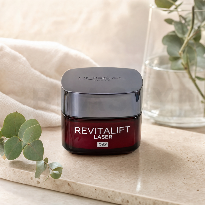 L´Oréal Paris Revitalift Laser krema za lifting i učvršćivanje Triple Action Age-Correcting Day Cream 50 ml