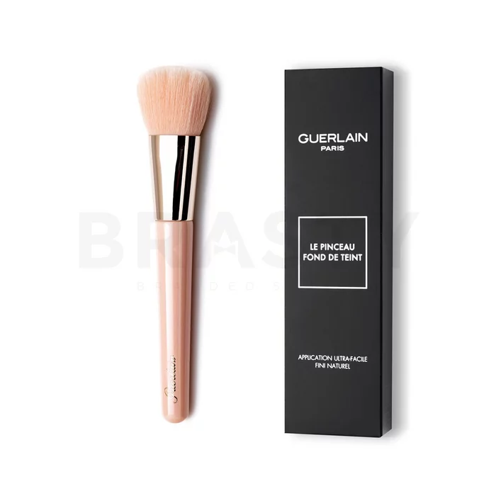 Guerlain Foundation Brush ecset folyékony sminkhez