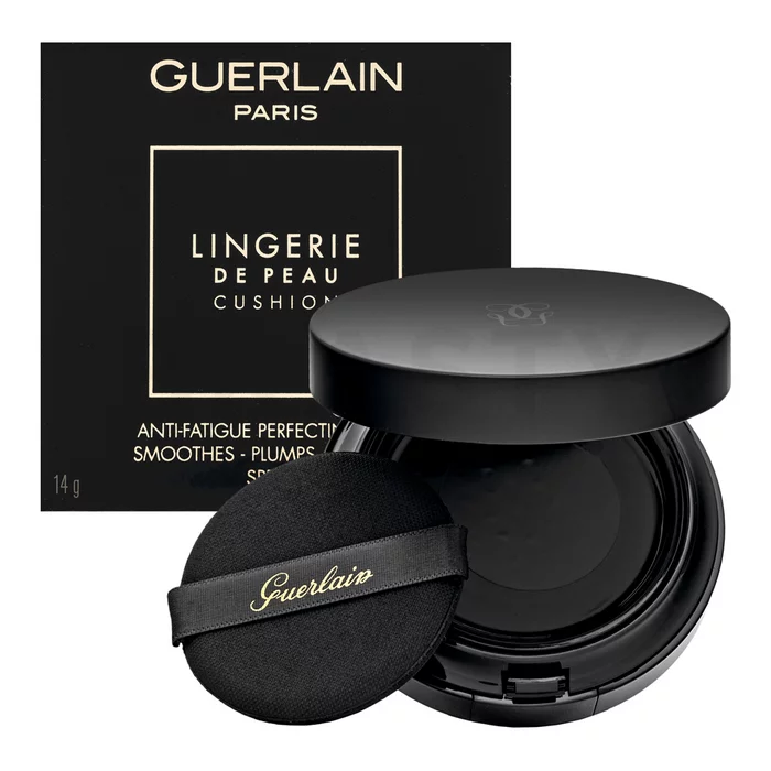 Guerlain Lingerie De Peau Cushion hosszan tartó make-up az egységes és világosabb arcbőrre 04 Moyen 14 g