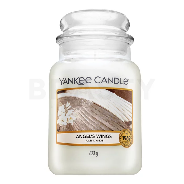 Yankee Candle Angel's Wings świeca zapachowa 623 g