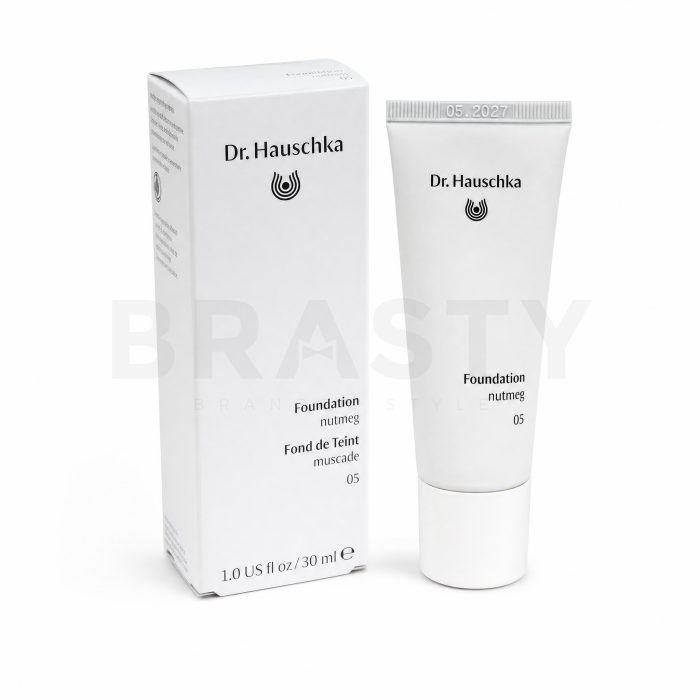 Dr. Hauschka Foundation течен фон дьо тен за изравняване тена на кожата 05 Nutmeg 30 ml